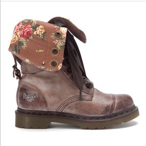 Dr. Martens Women’s Triumph 1914 Boot